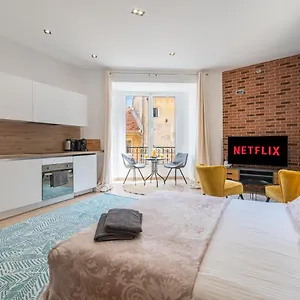  Appartamento Spacieux Plafond Proche Monaco
